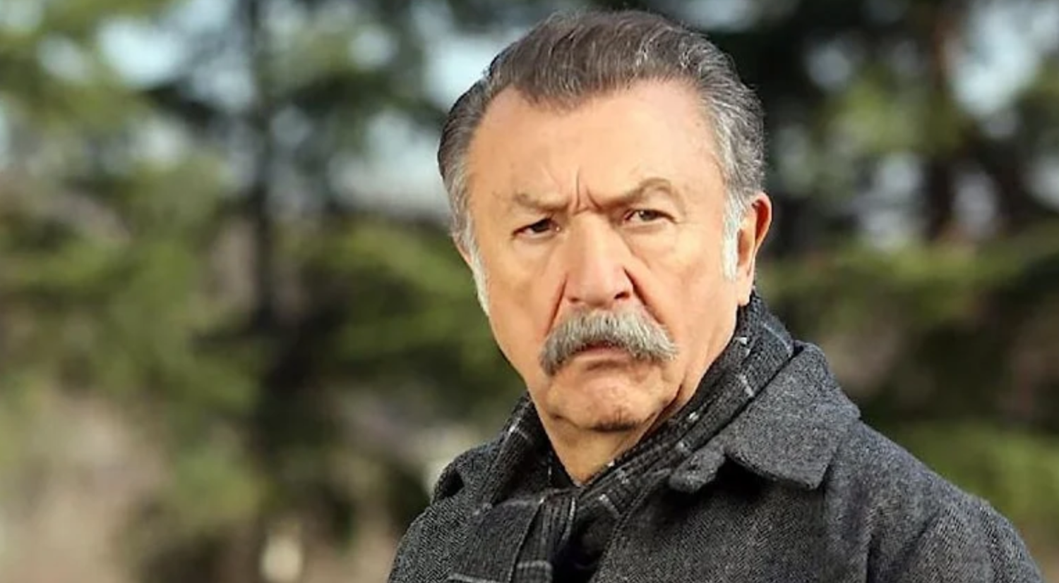 “Yaşayan Kütüphane Sohbetleri” Tamer Levent ile başlıyor